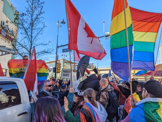 drag-library-protest