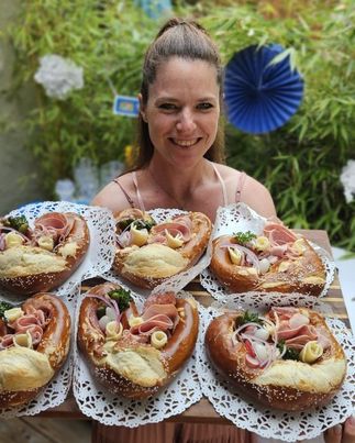 pretzel-day-german-food