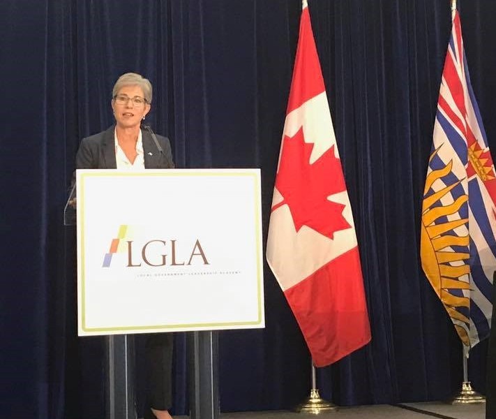 robinson-crappy-comments-cabinet-post