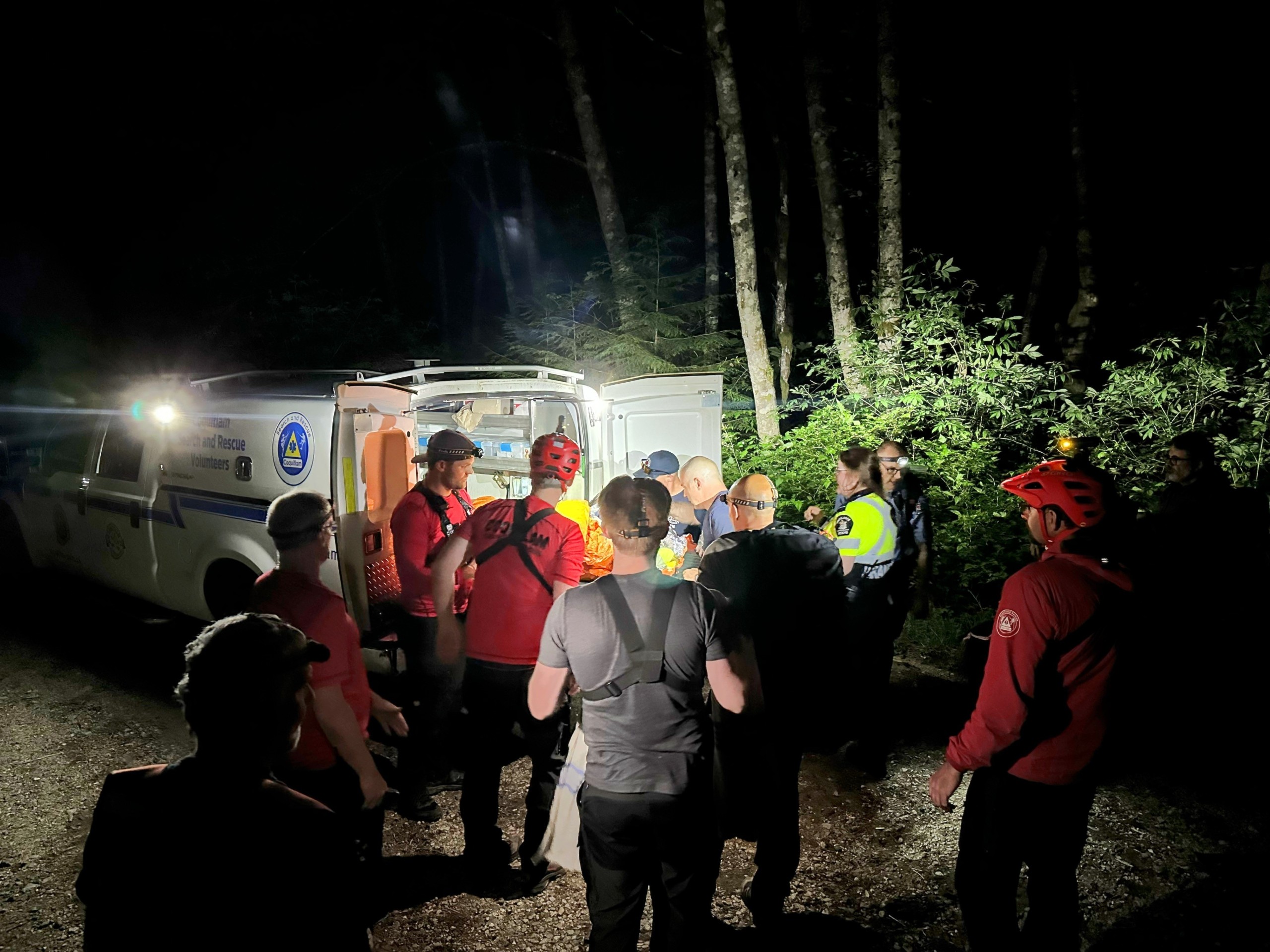 injured-hiker-lakeview