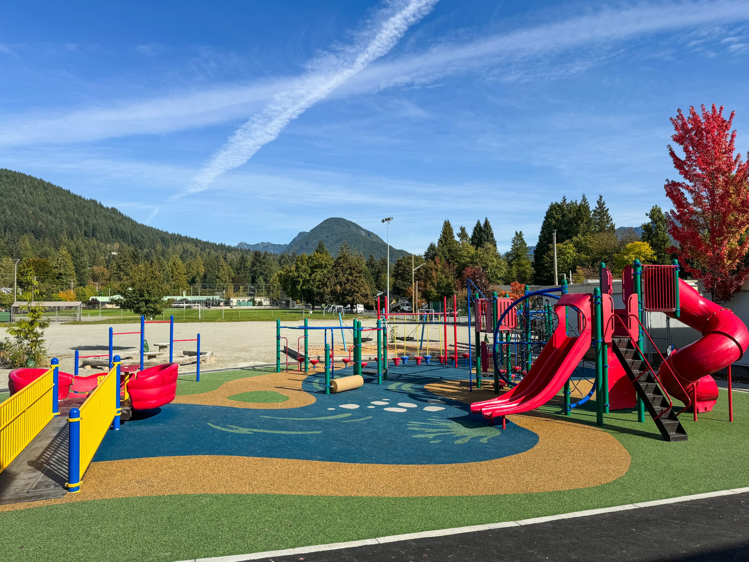 glenayre-playground-recycled-tires
