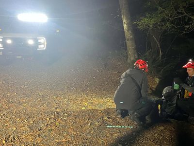 coquitlam-sar-19-hikers-thanksgiving